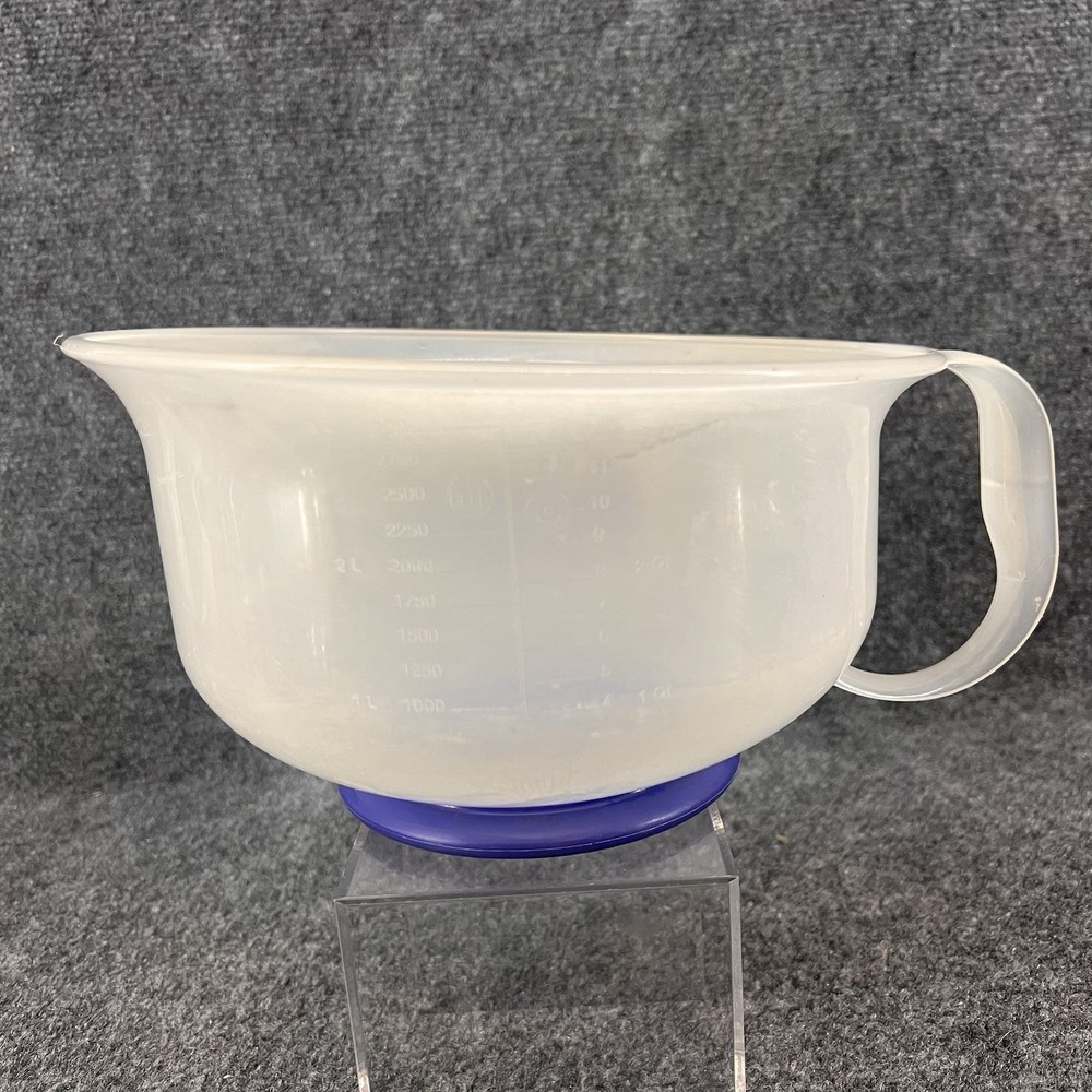 Tupperware Mix-N-Store Plus Measuring Pitcher Batter Bowl 12 Cup Sheer/Blue 3582
